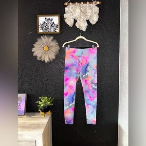 Victoria’s Secret Pink ultimate leggings